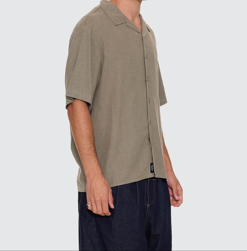 VALENTIN Men's Dust Army Hemp Minimal Thrills Cropped Bowling Shirt