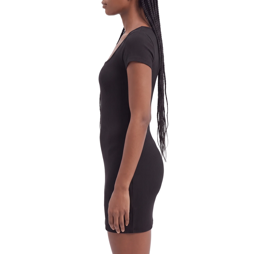 VALENTINA Women's Black Seersucker Strapless Mini Tube Dress