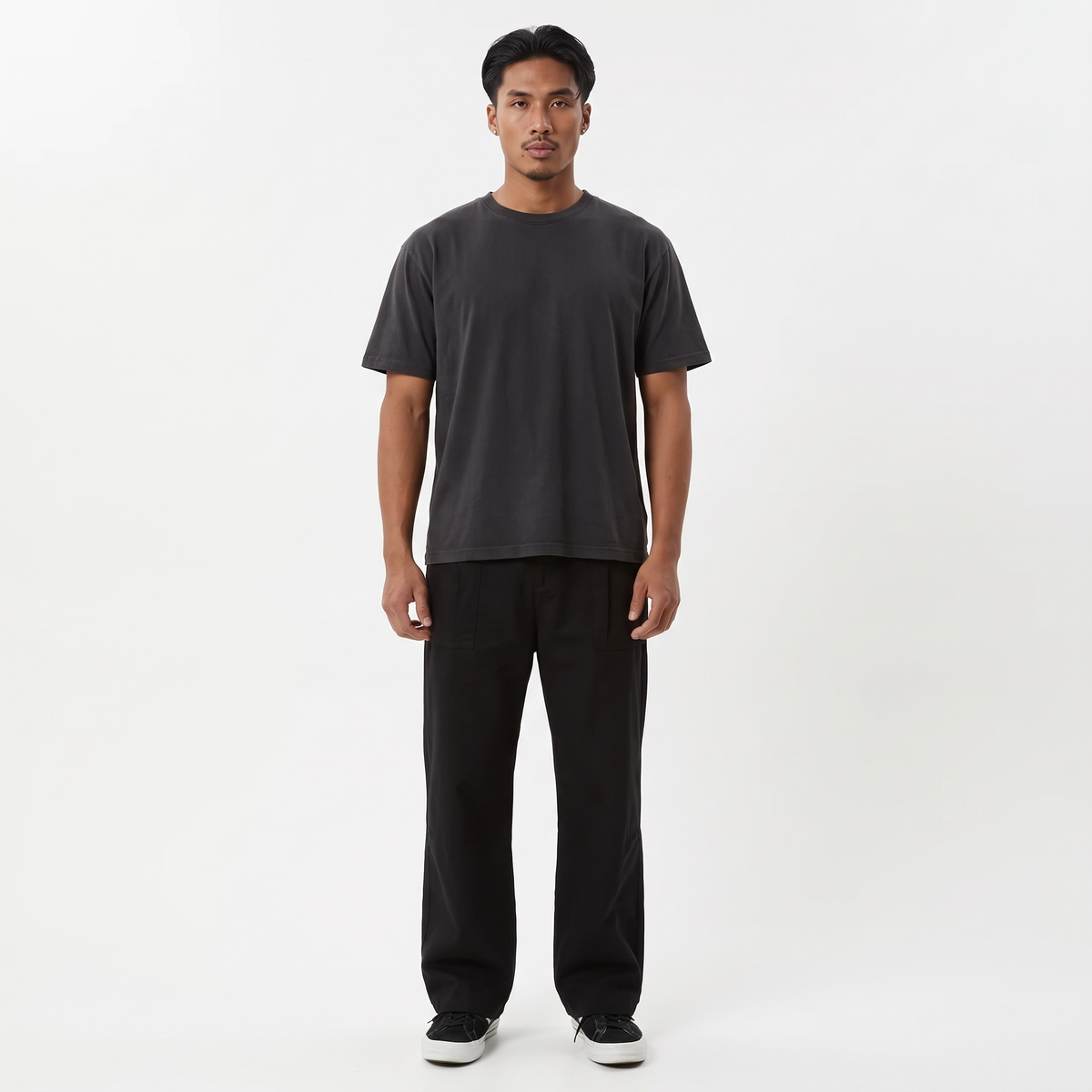 VALENTIN Men's Black Glider Relaxed Fit Pleated Trousers
