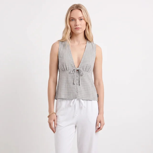 FLORA Women's Silver Birch Dahlia Devon Crochet Hollow-Out Vest Top