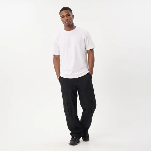 SANTIAGO Men's Black Summit Pleated Wide Leg Cargo Pants