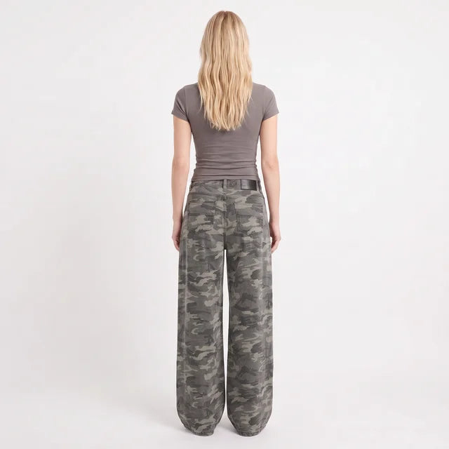 ISADORA Women's Camo Print Naylor Mid Rise Baggy Jeans