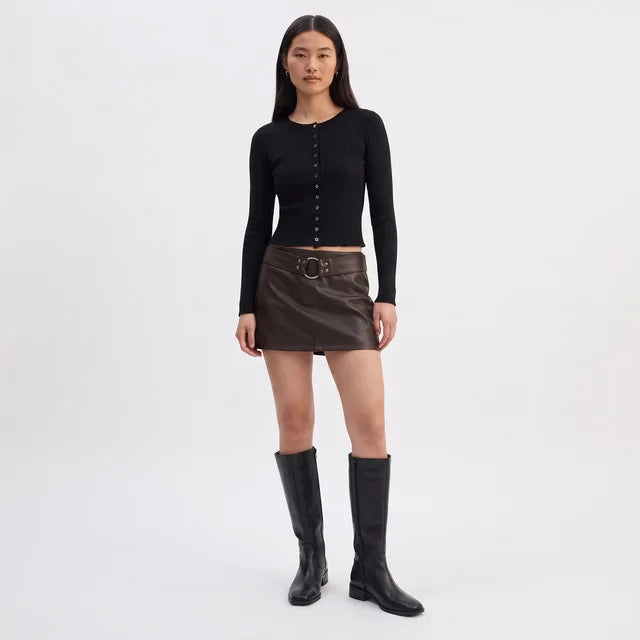 VIVIENNE Women's Caviar Black Crinkle Knit Long Sleeve Top
