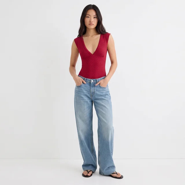 AMÉLIE Women's Apple Green Emberly Plunge Neck Crop Top